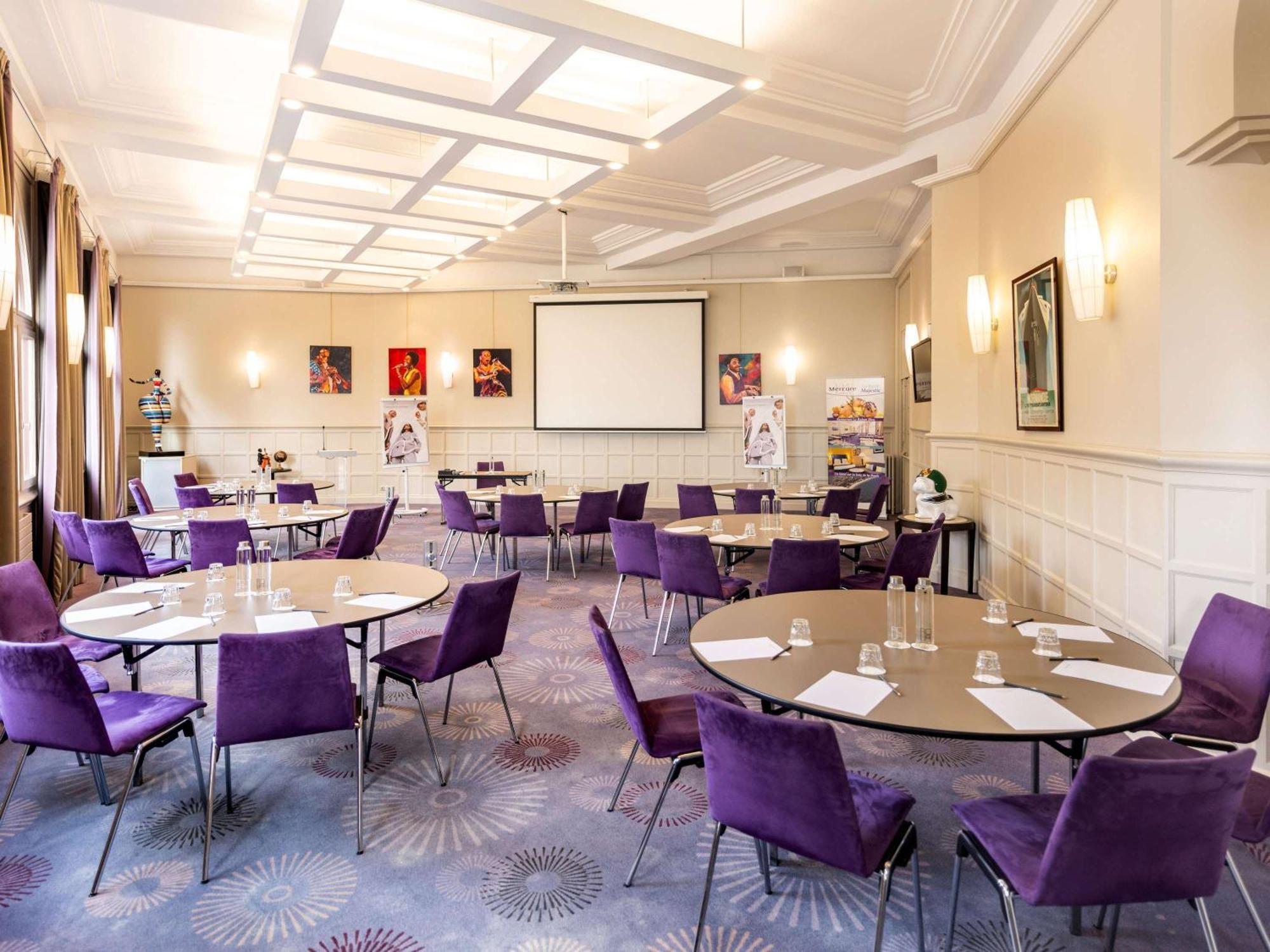 Mercure Majestic Hotel 4*