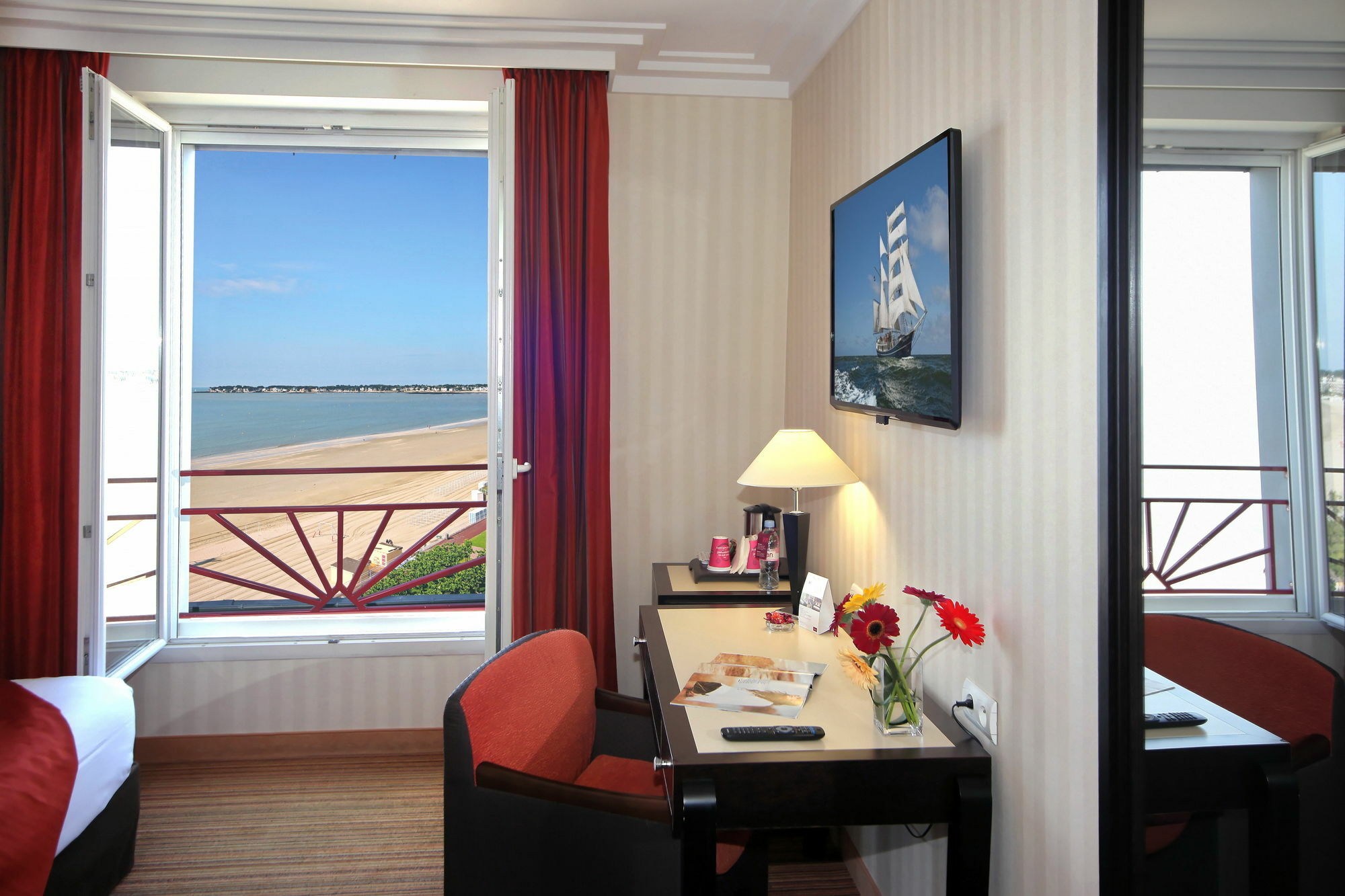 Mercure Majestic Hotel